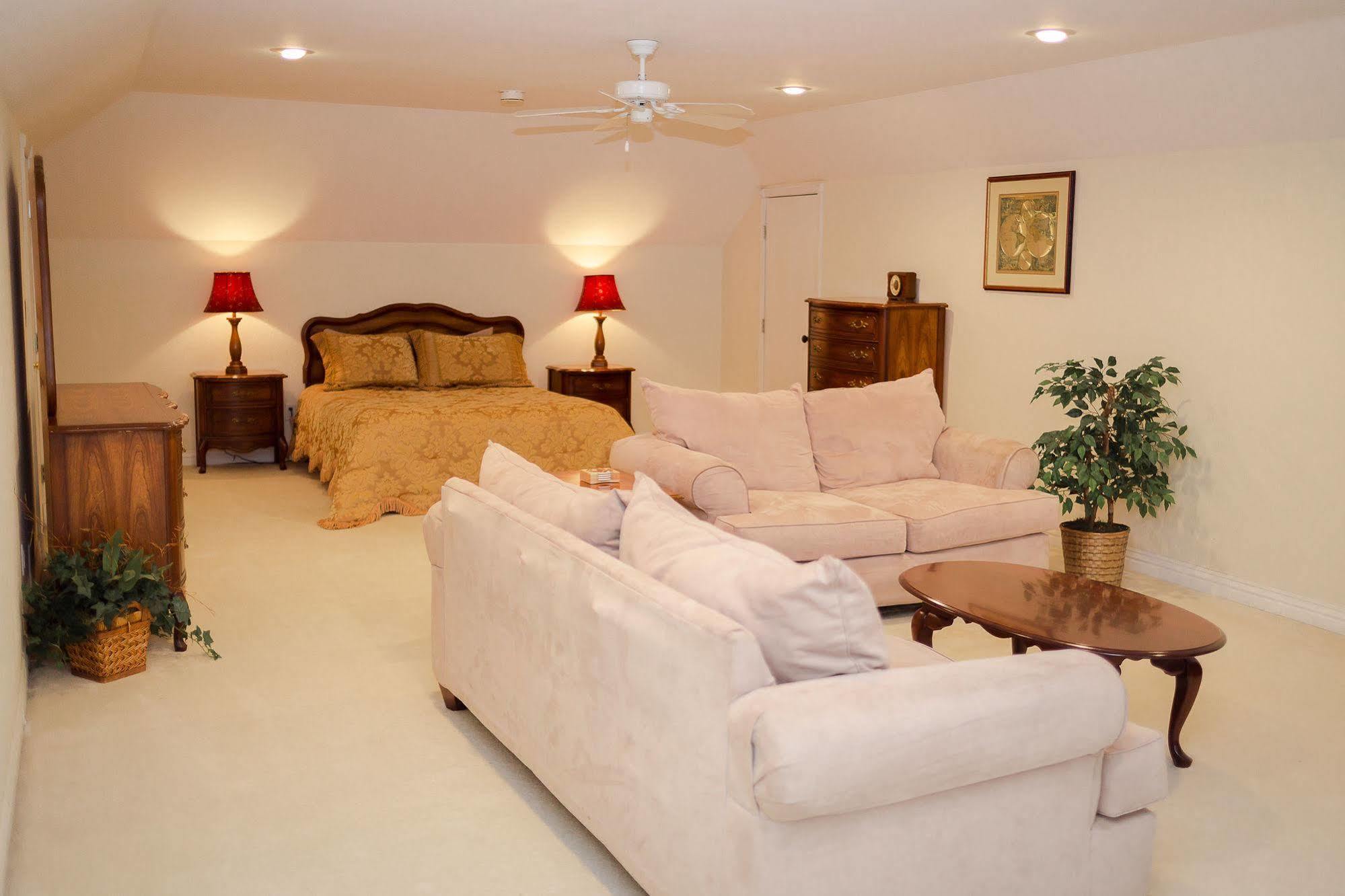 דירות Waynesville Lafayette Grand Manor מראה חיצוני תמונה