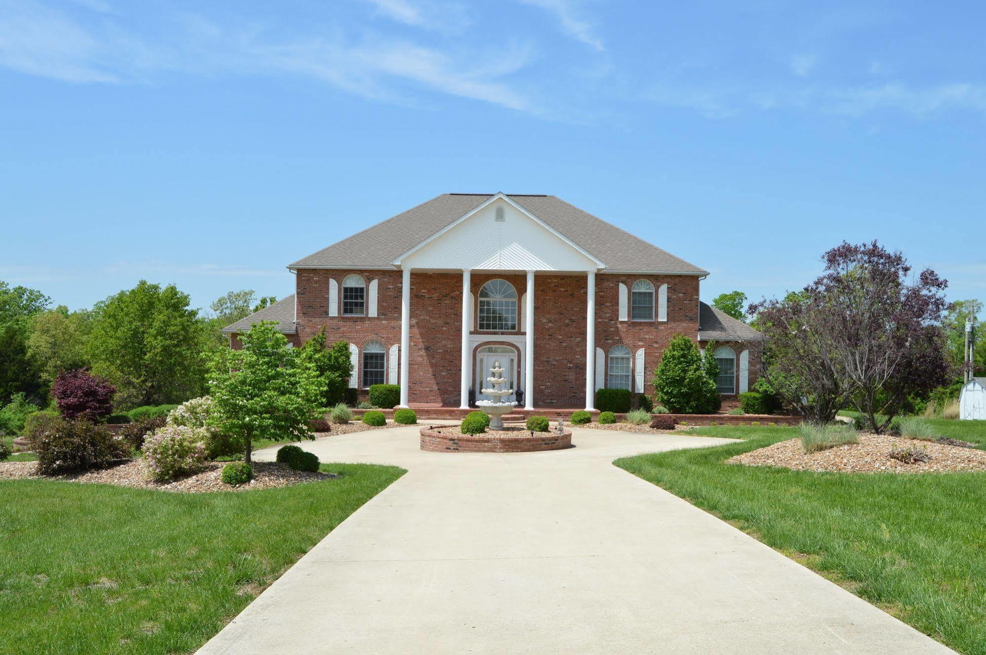 דירות Waynesville Lafayette Grand Manor מראה חיצוני תמונה